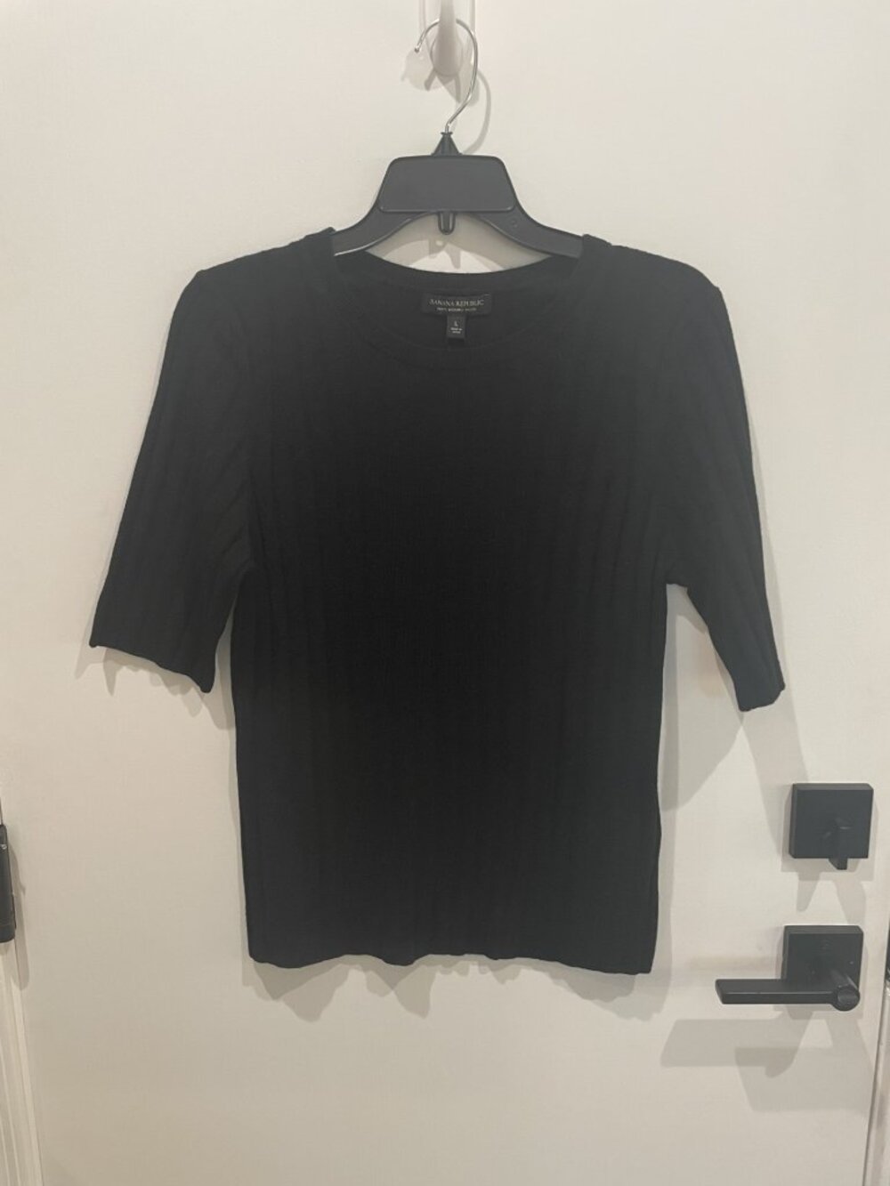 Banana Republic Black Ribbed Knit Top or Sweater - Size Large - NWT - Retail $80